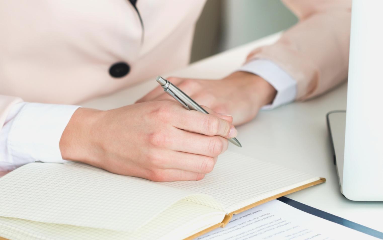 Tag manager interface displaying event configuration and trigger settings